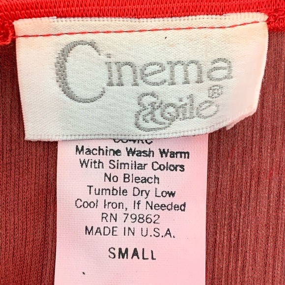 Lingerie - Picture 6 of 9